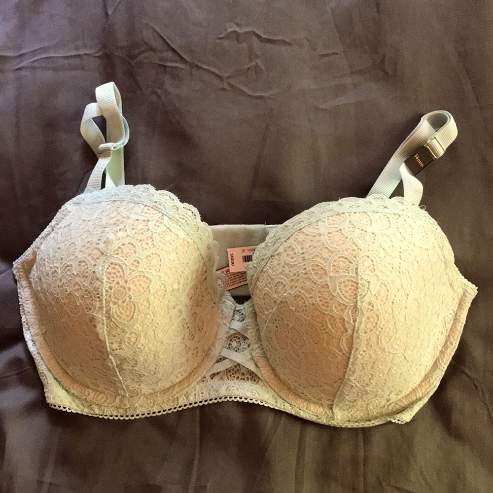 Victoria Secret Lace Mint Green Bra - NWT Size 34DDD